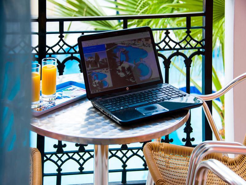 Hera Zakynthos Hotel Лаганас Екстериор снимка