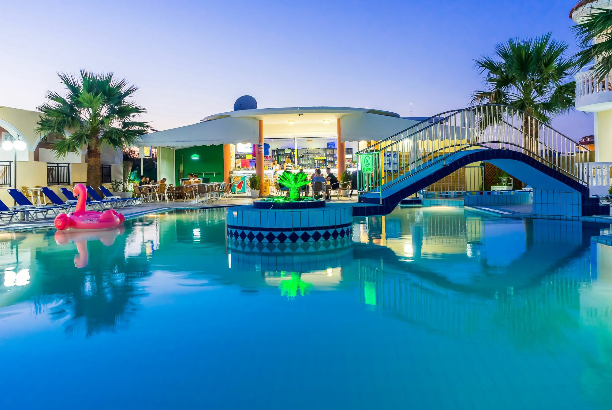 Hera Zakynthos Hotel Лаганас Екстериор снимка